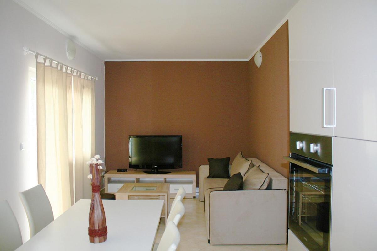Apartments Stina セゲット・ヴラニツァ エクステリア 写真